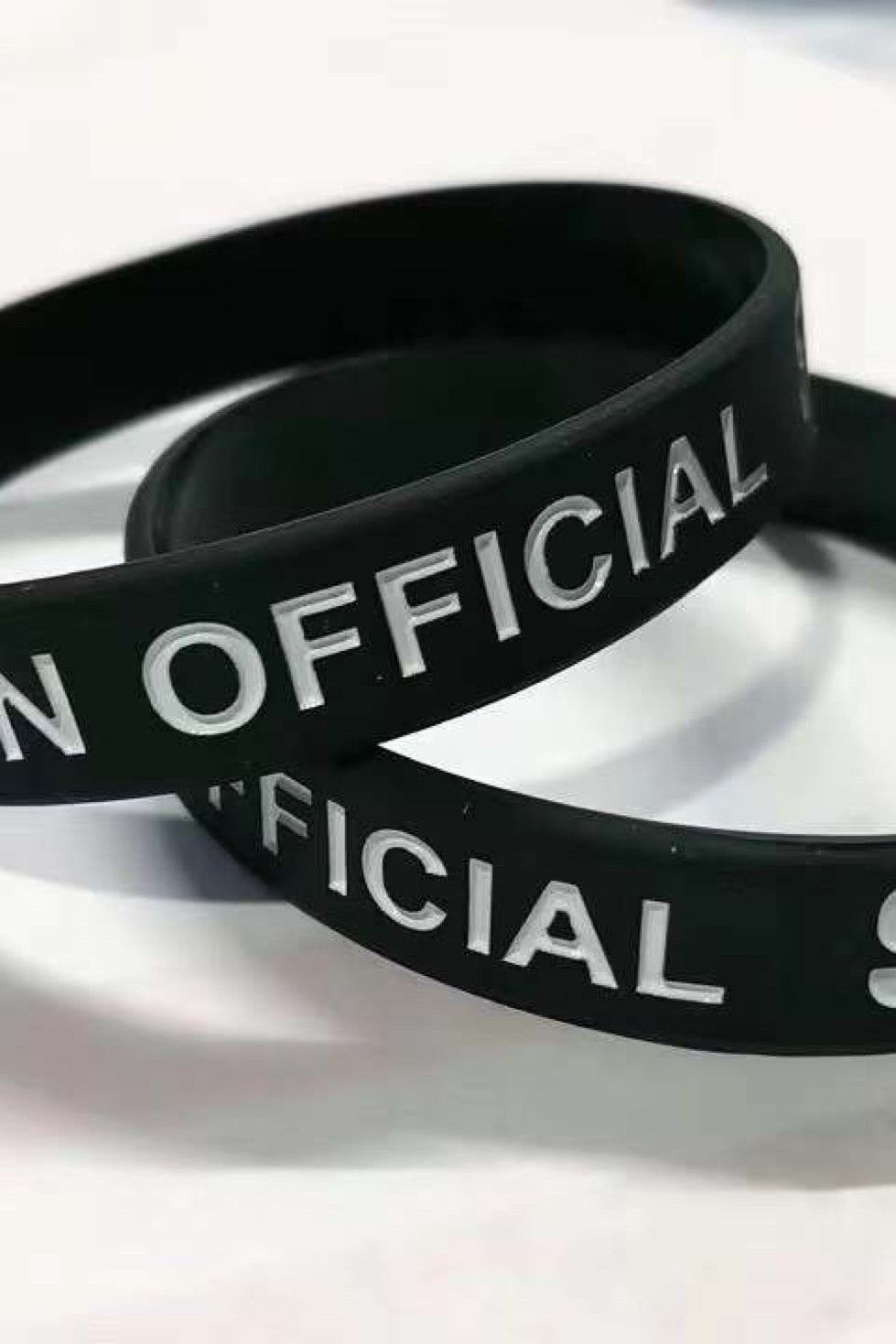 Sumthn Official Wristband
